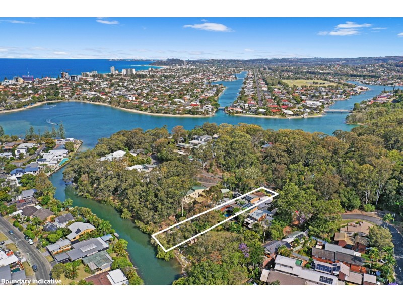 62 Ocean Parade, Burleigh Heads QLD 4220