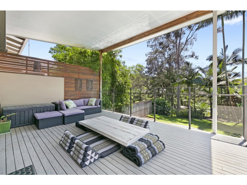 62 Ocean Parade, Burleigh Heads QLD 4220