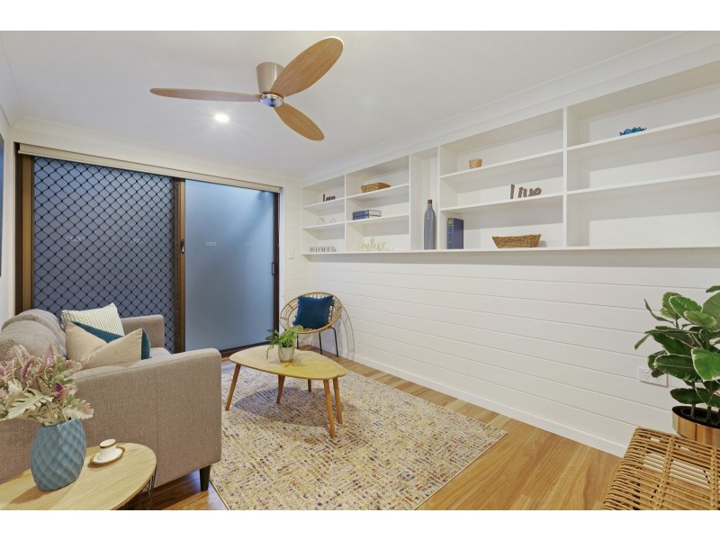 62 Ocean Parade, Burleigh Heads QLD 4220