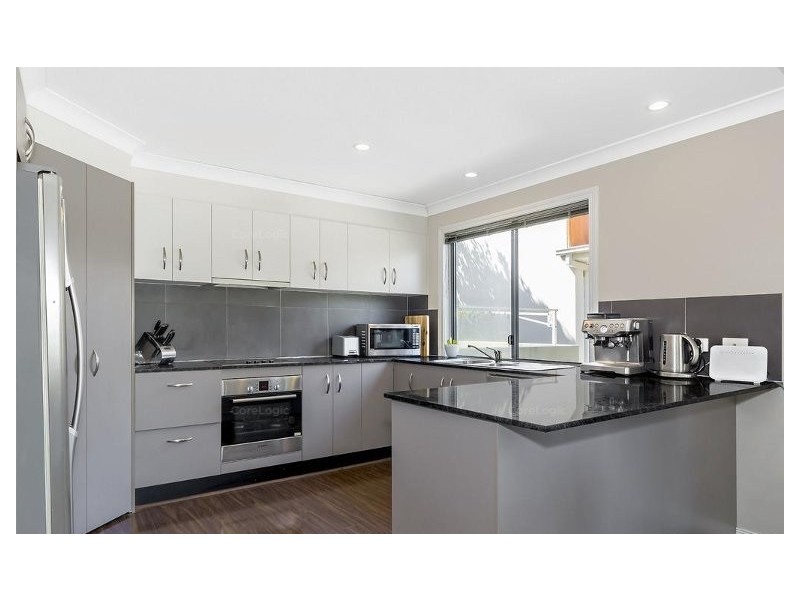 2/13 Andromeda Parade, Robina QLD 4226