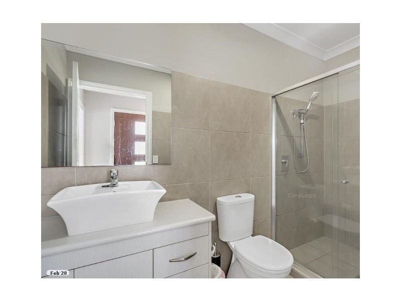 2/13 Andromeda Parade, Robina QLD 4226