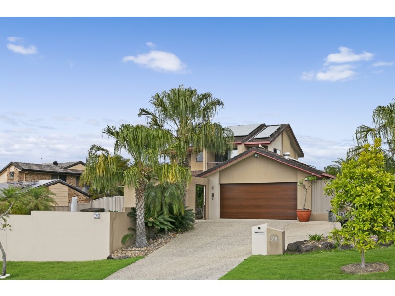 28 Sunningdale Circuit, Robina QLD 4226