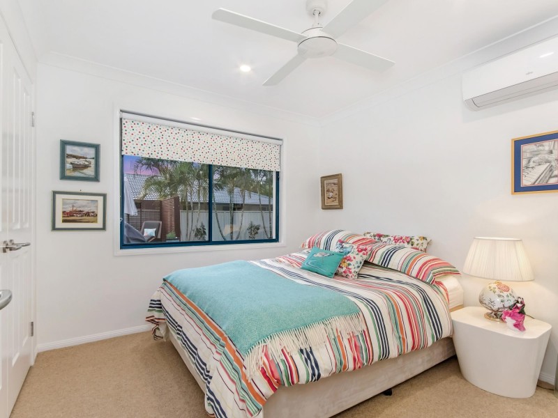 9 Litsea Court, Reedy Creek QLD 4227