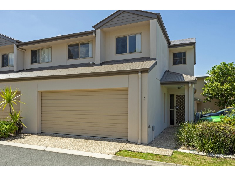 5/2 Weir Drive, Upper Coomera QLD 4209