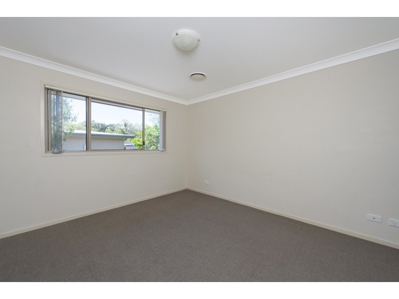 5/2 Weir Drive, Upper Coomera QLD 4209