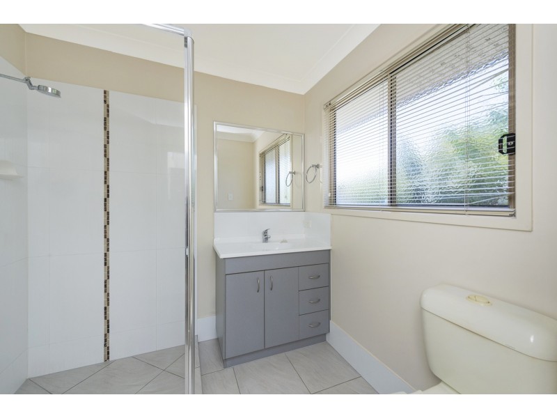 5/2 Weir Drive, Upper Coomera QLD 4209