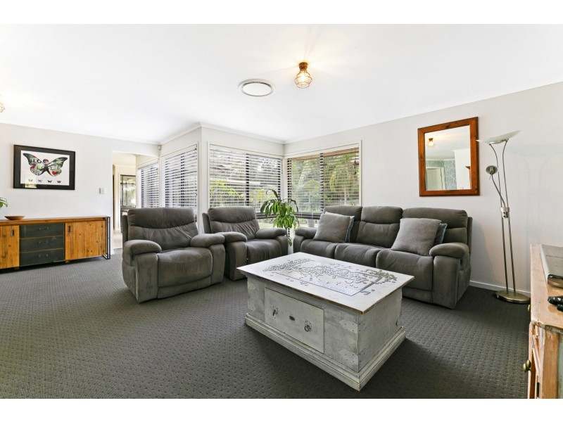18 Princess Place, Tallai QLD 4213