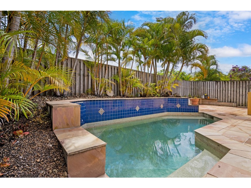 23 Ranier Crescent, Varsity Lakes QLD 4227
