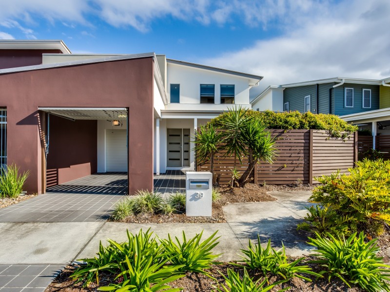 39 Barcelona Way, Burleigh Waters QLD 4220