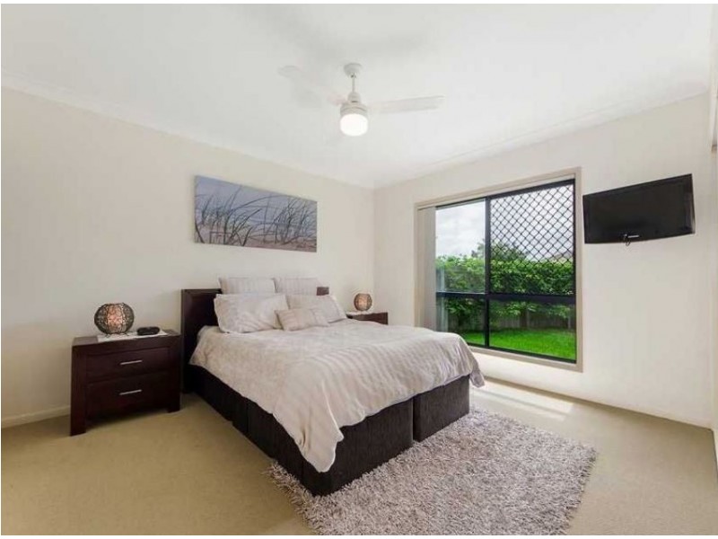 1 Schneid Street, Mudgeeraba QLD 4213