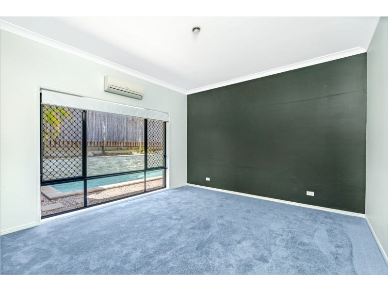 17 Koolang Crescent, Reedy Creek QLD 4227