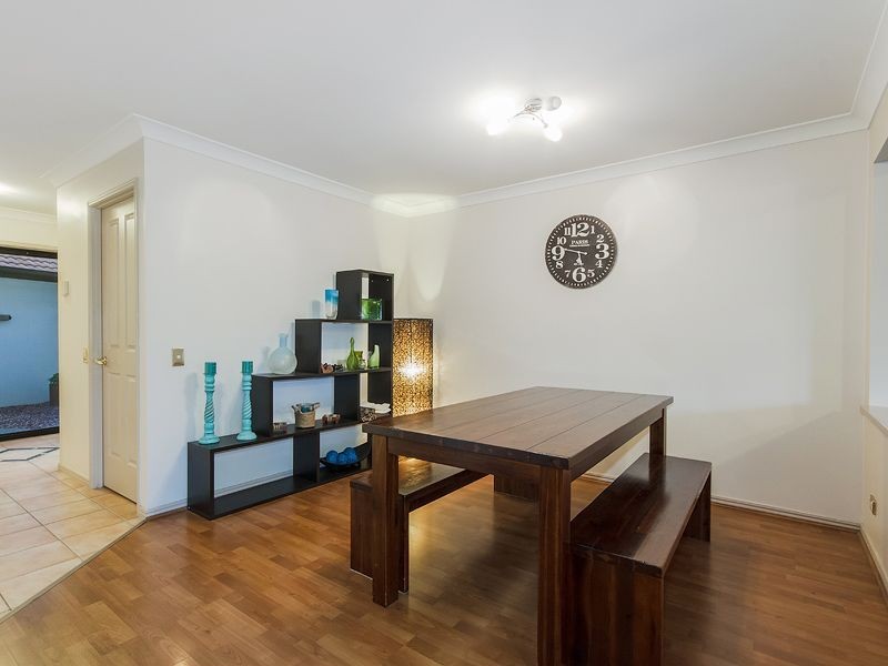 3/2 Beachcomber Court, Burleigh Waters QLD 4220