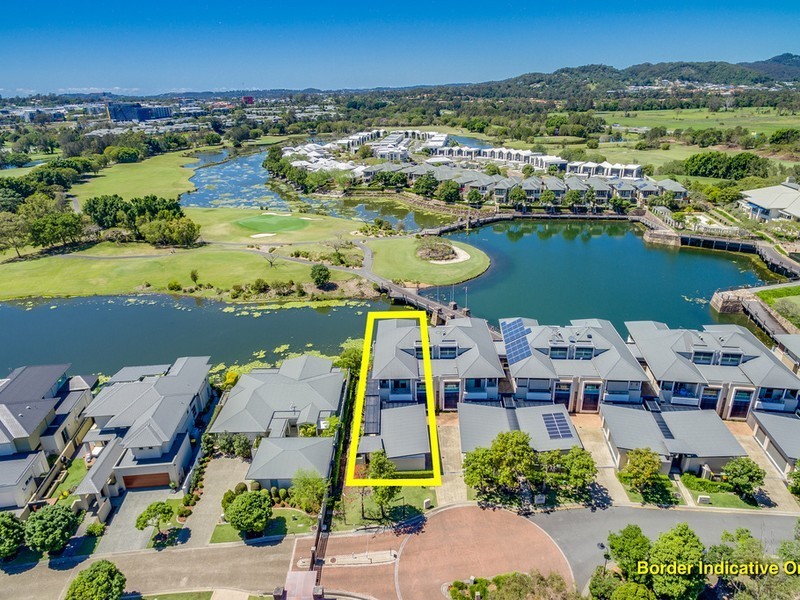 11/802 Glades Drive, Robina QLD 4226