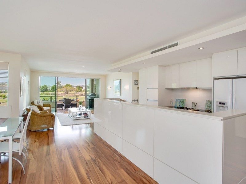 11/802 Glades Drive, Robina QLD 4226