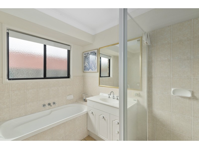 17 Amberwood Drive, Upper Coomera QLD 4209