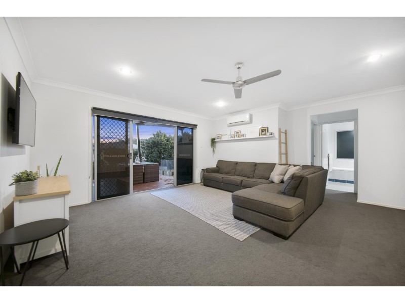 6 Bunjil Place, Upper Coomera QLD 4209