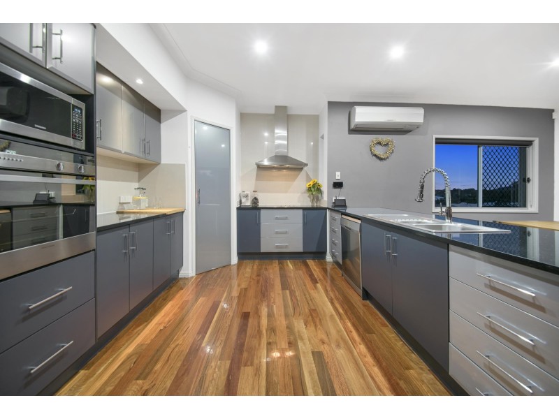 6 Bunjil Place, Upper Coomera QLD 4209