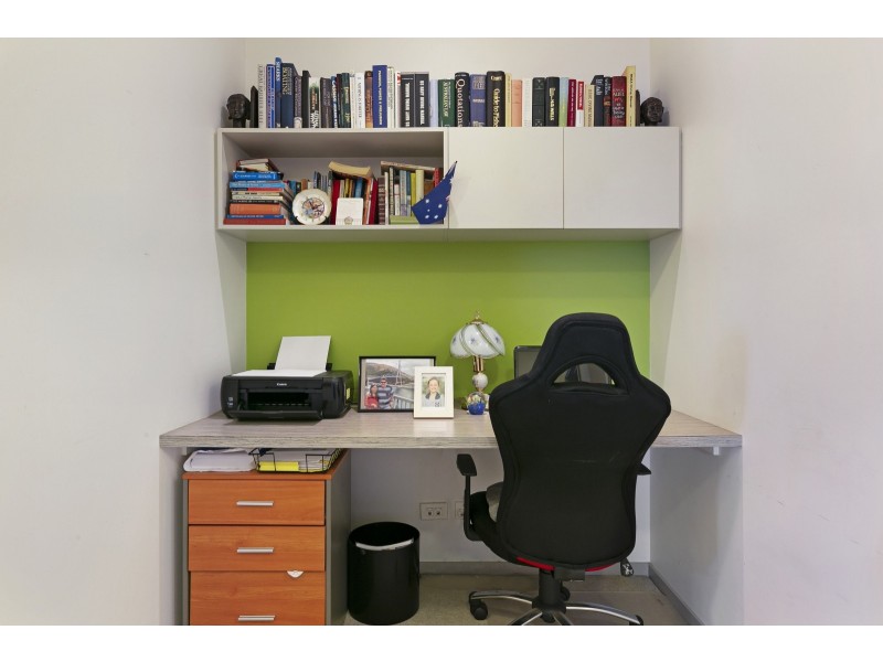 1/38 Riverwalk Avenue, Robina QLD 4226