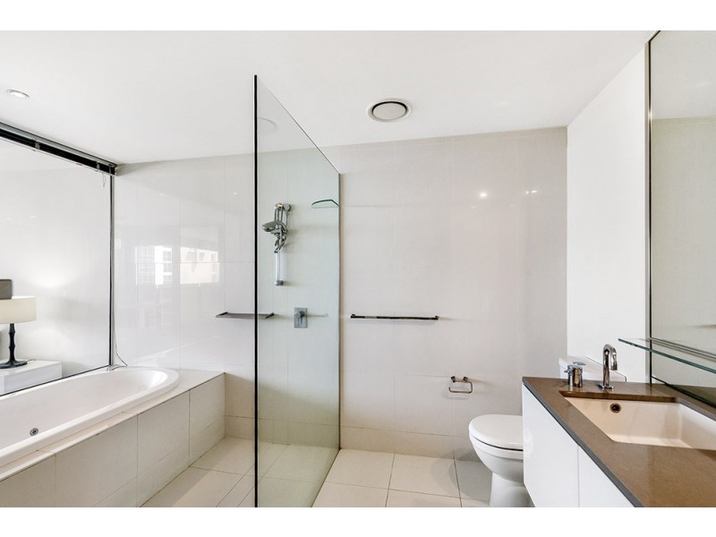 2353/9 Ferny Avenue, Surfers Paradise QLD 4217