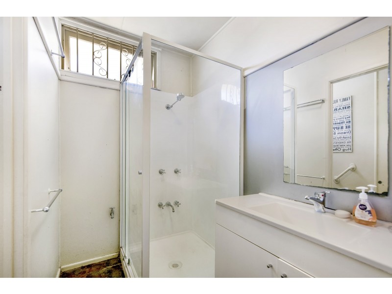 33 Anne Street, Southport QLD 4215