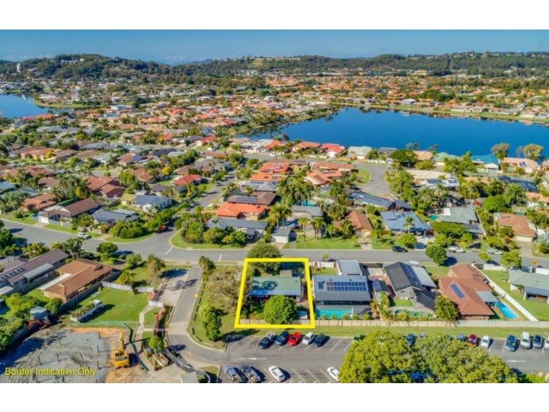 35 Razorbill Street, Burleigh Waters QLD 4220