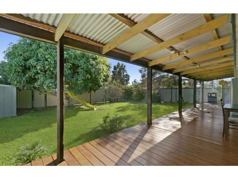35 Razorbill Street, Burleigh Waters QLD 4220
