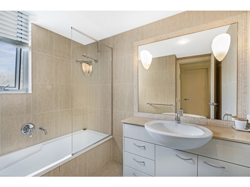 Unit 207/1 Twenty First Avenue, Palm Beach QLD 4221