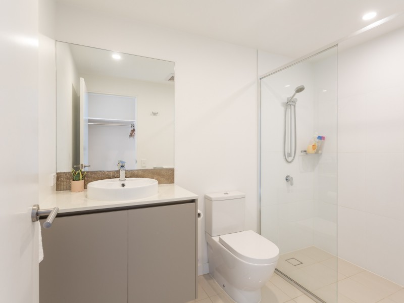 802/3440 Surfers Paradise Boulevard, Surfers Paradise QLD 4217