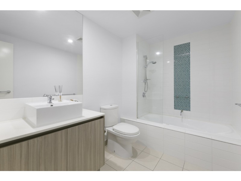 2605/42 Laver Drive, Robina QLD 4226