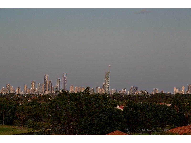 202/112 Palm Meadows Drive, Carrara QLD 4211