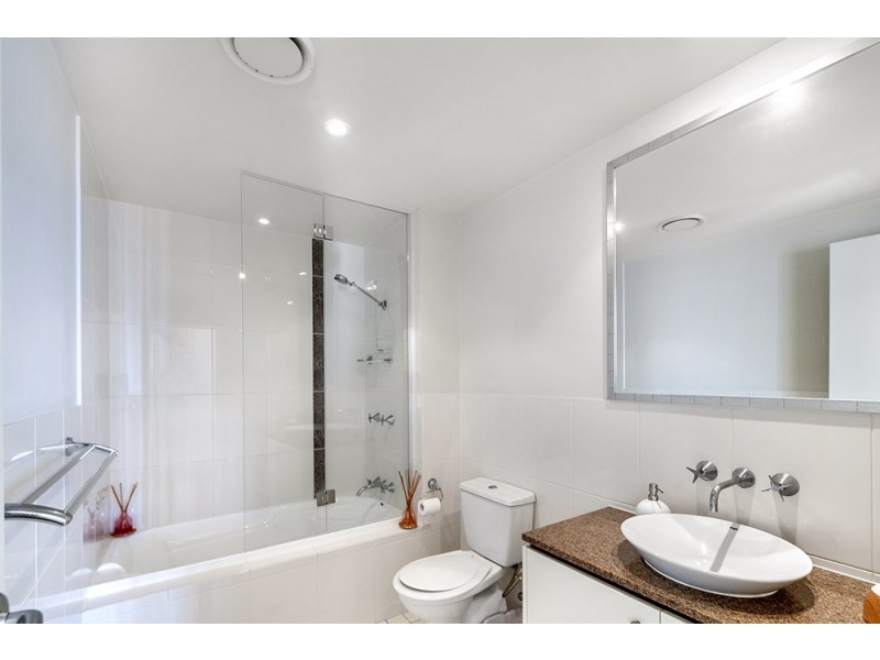 152/251 Varsity Parade, Varsity Lakes QLD 4227