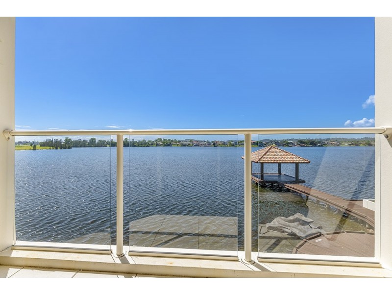 152/251 Varsity Parade, Varsity Lakes QLD 4227