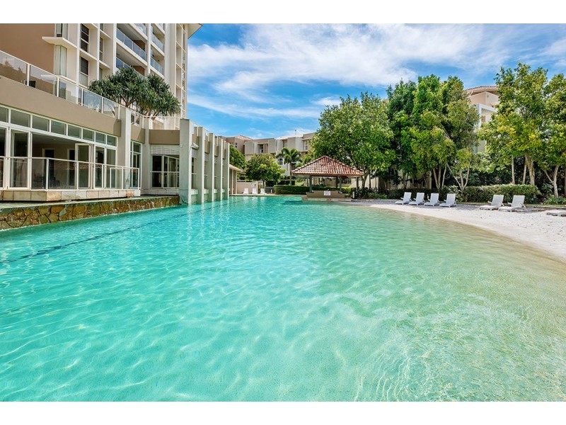 152/251 Varsity Parade, Varsity Lakes QLD 4227