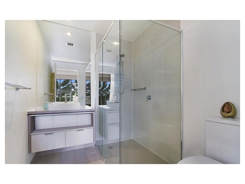 206/60 Riverwalk Avenue, Robina QLD 4226