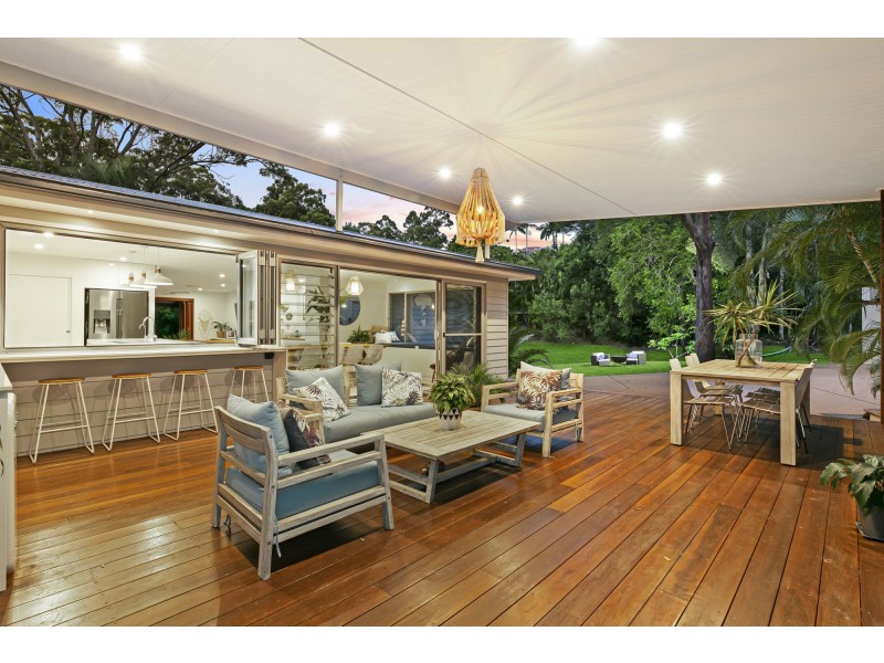 4 Evergreen Drive, Elanora QLD 4221