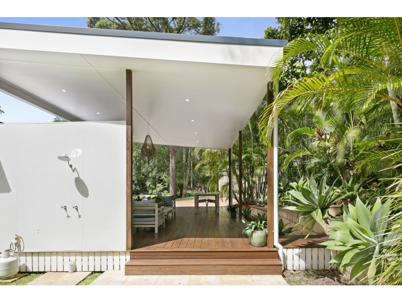 4 Evergreen Drive, Elanora QLD 4221