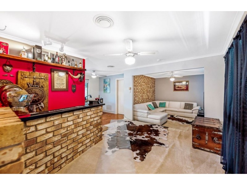 2 Charland Court, Worongary QLD 4213