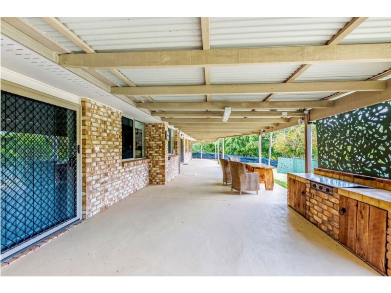 2 Charland Court, Worongary QLD 4213