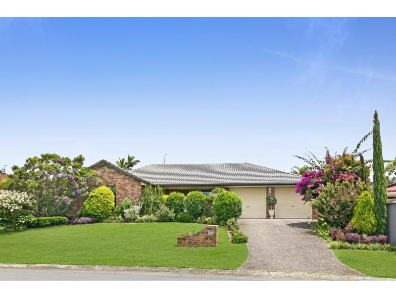 9 Teasdale Drive, Nerang QLD 4211