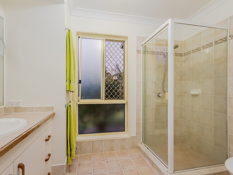 1 Wilton Close, Mudgeeraba QLD 4213