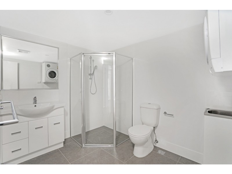 18/23 Minnie Street, Southport QLD 4215