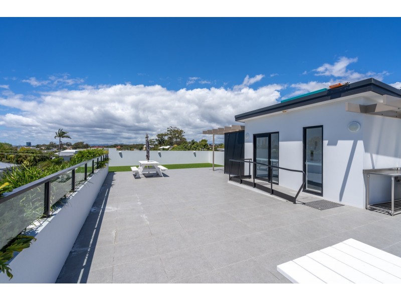 18/23 Minnie Street, Southport QLD 4215