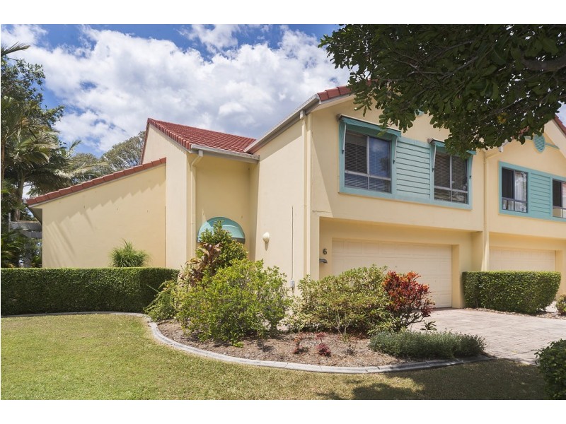 6/125 Santa Cruz Boulevard, Clear Island Waters QLD 4226