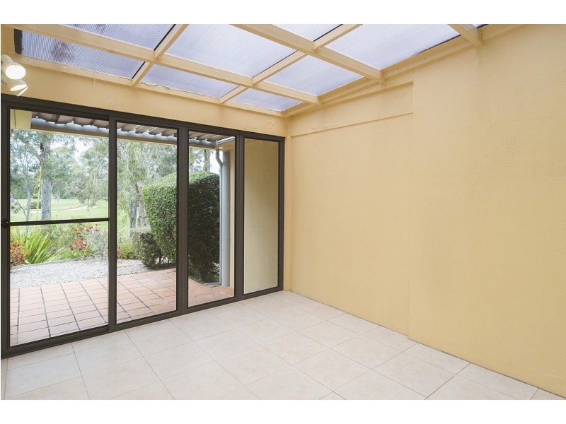 6/125 Santa Cruz Boulevard, Clear Island Waters QLD 4226