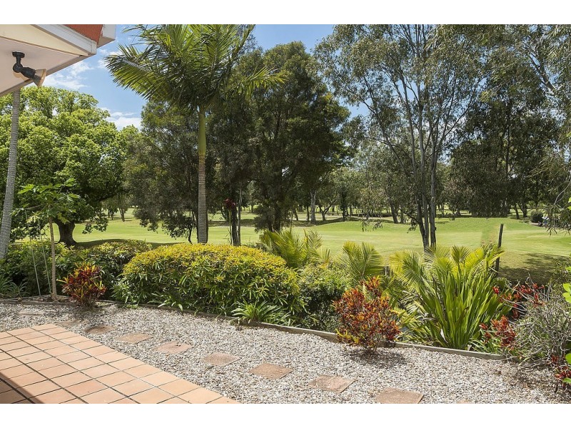 6/125 Santa Cruz Boulevard, Clear Island Waters QLD 4226