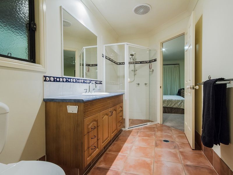 243 West Burleigh Road, Burleigh Heads QLD 4220