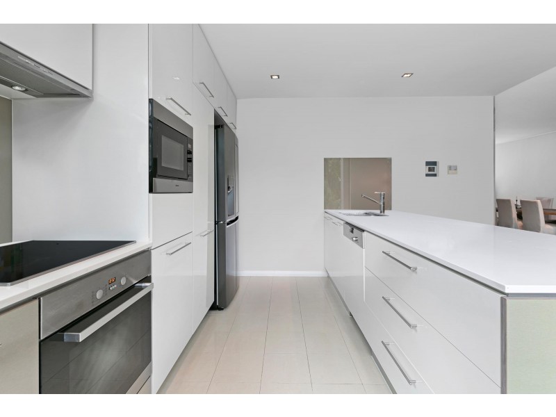 112/22-24 Ben Lexcen Place, Robina QLD 4226