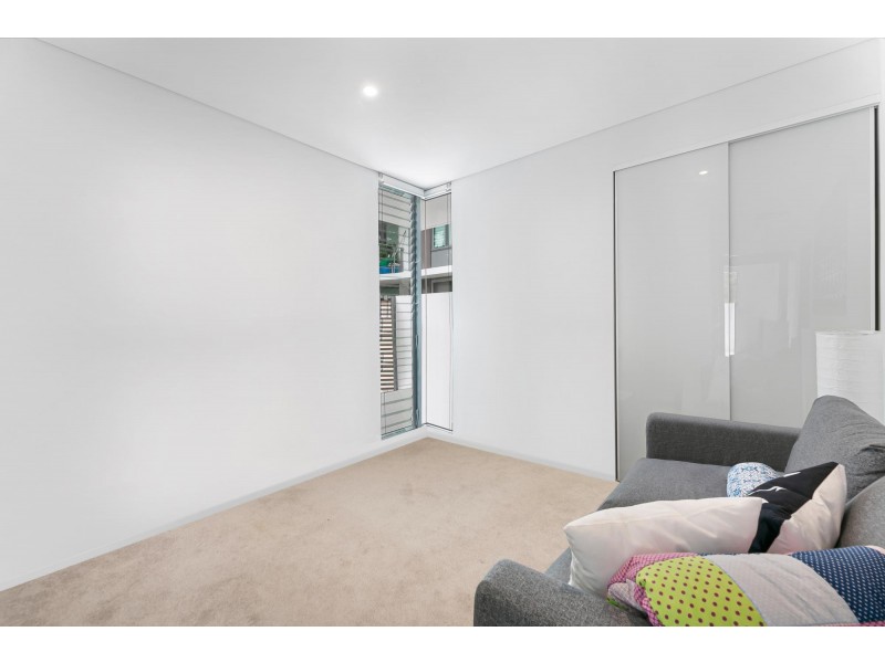 112/22-24 Ben Lexcen Place, Robina QLD 4226