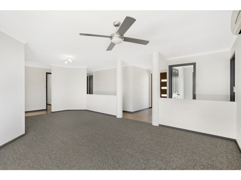 8 Woodstock Court, Parkwood QLD 4214