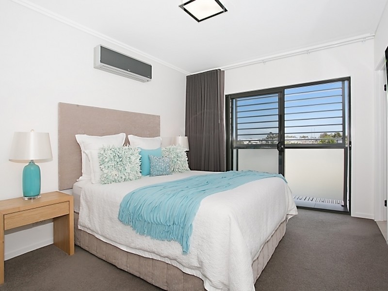 81 The Gardenway, Robina QLD 4226